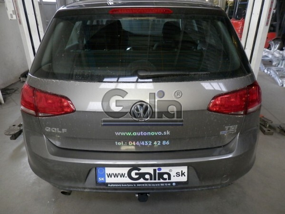 Фаркоп оцинкованный Galia A048A для Volkswagen Golf хетчбек 5 дв., Audi A3 хетчбек 3/5 дверей 2012- (паспорт и сертификат в комплекте)(без электрики)