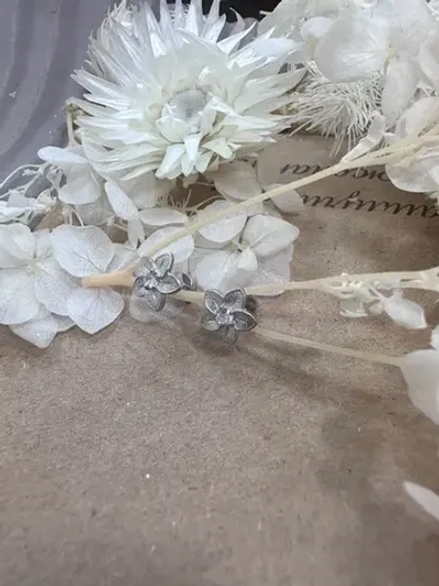 Серебряные пусеты "Цветок"