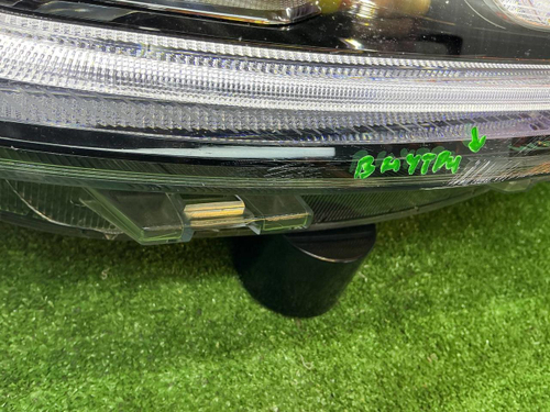 Битая Фара правая Chery Tiggo 8 Pro Max 22-нв LED