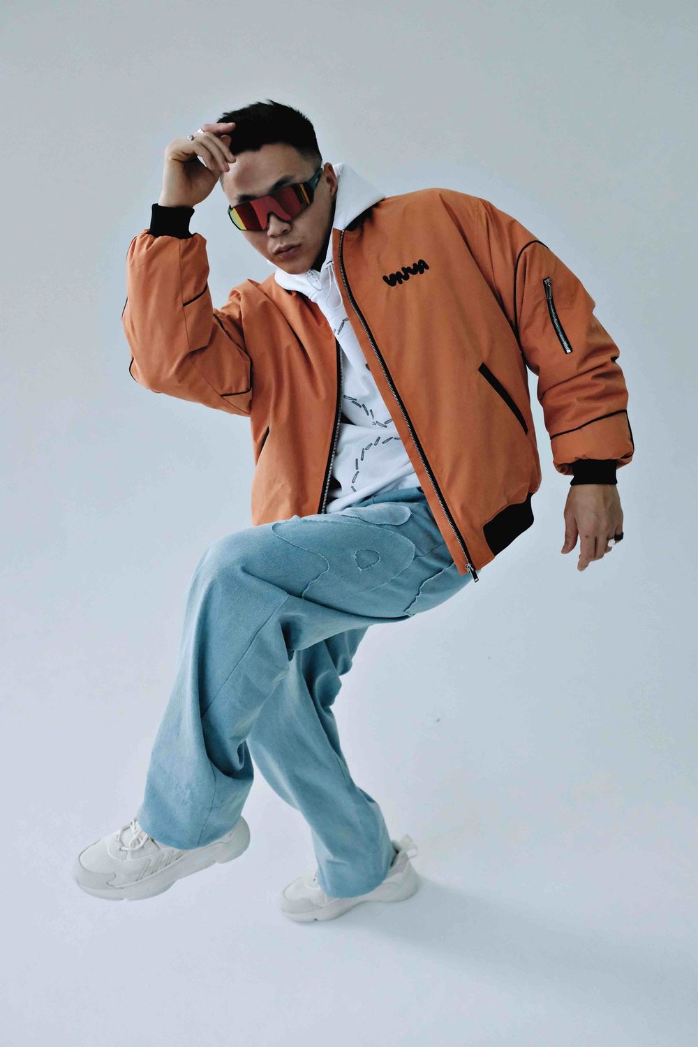 Бомбер VNVA оранжевый