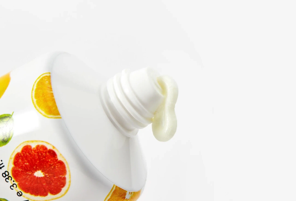 Пенка с комплексом витаминов Dr-V8 Vitamin Foam Cleansing, 100 мл