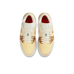 Женские кроссовки Air Jordan 1 Low 'SNKRS Day' DN6998-700