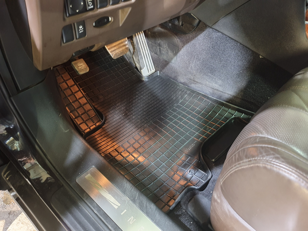 Резиновые коврики для Infiniti QX70 FX37 FX50 FX30d