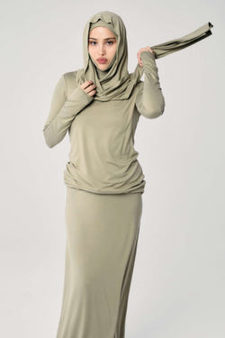 Лонгслив с капюшоном хаки