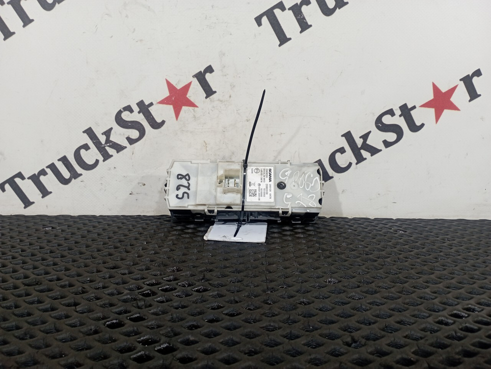 Блок управления стеклоподъемниками 2020г