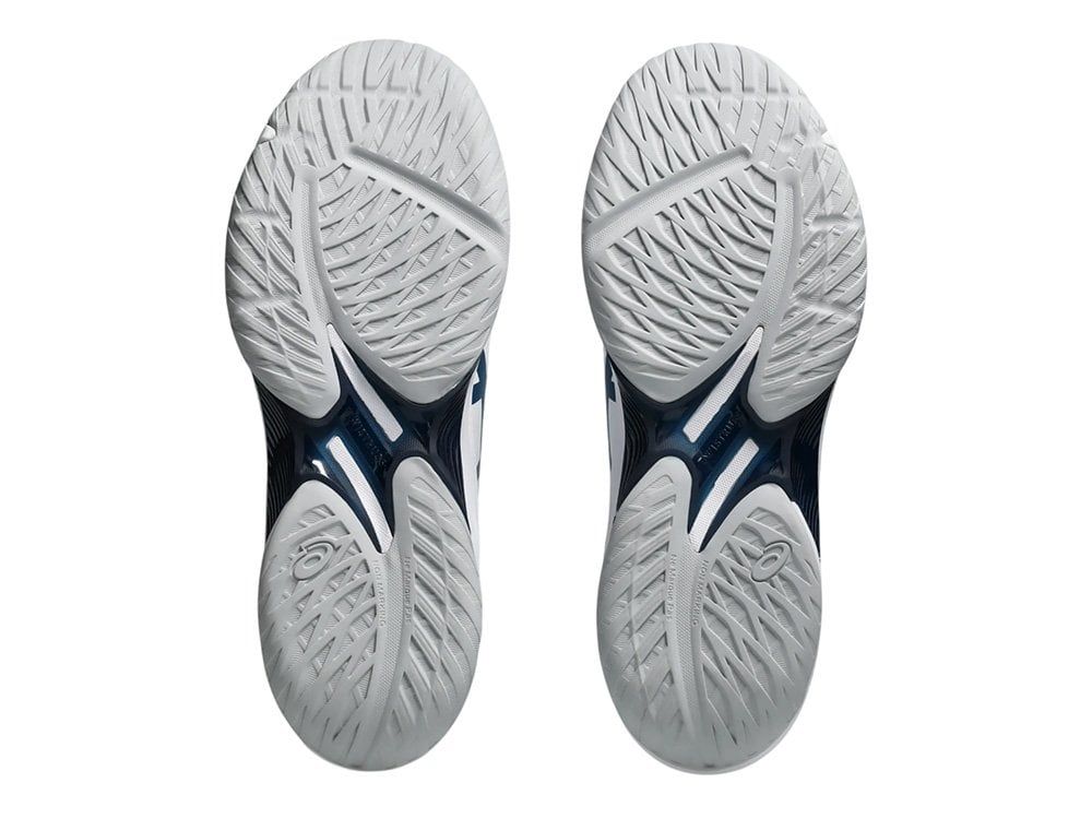 Волейбольные кроссовки Asics Beyond FF