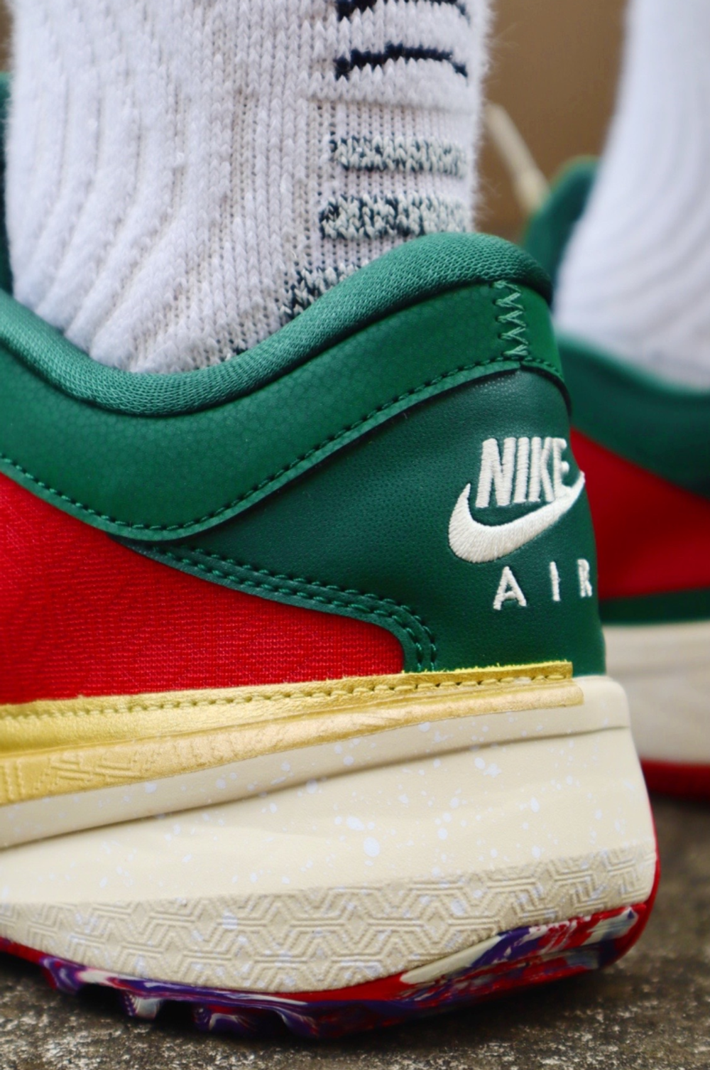 Кроссовки Nike Zoom Freak 5 EP 'Keep It A Buck' DZ2945-600