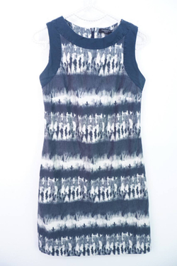 Платье Vassa&Co прямого кроя, визуально на 40 размер