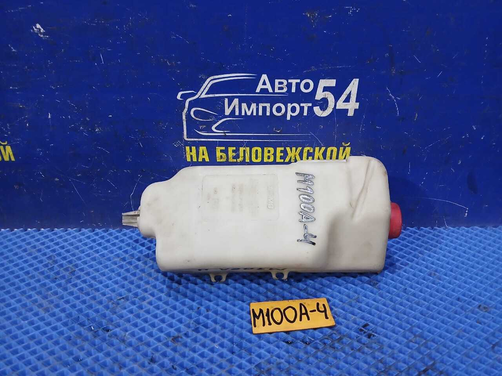 Бачок омывателя TOYOTA DUET 1998-2000