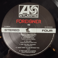 Винтажная виниловая пластинка LP Foreigner 40 (EU 2017)
