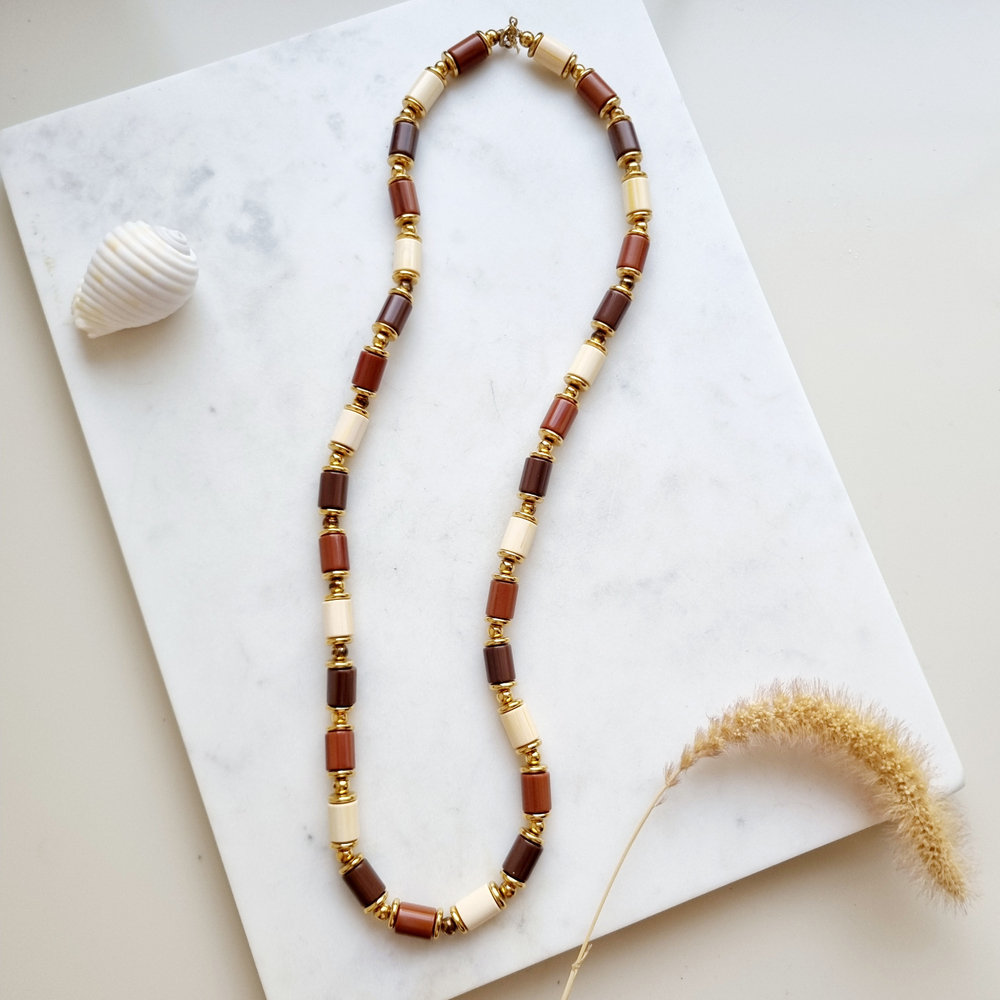 Колье Trifari из люцита