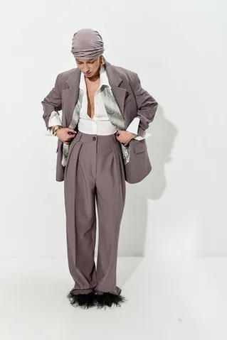 Пиджак свободный костюмный цвета тауп