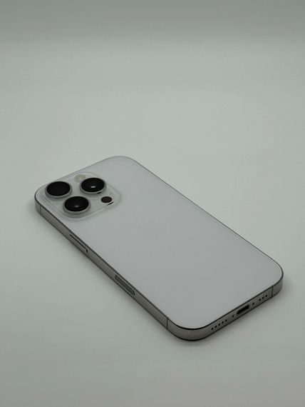iPhone 16 Pro 256gb White Titanium