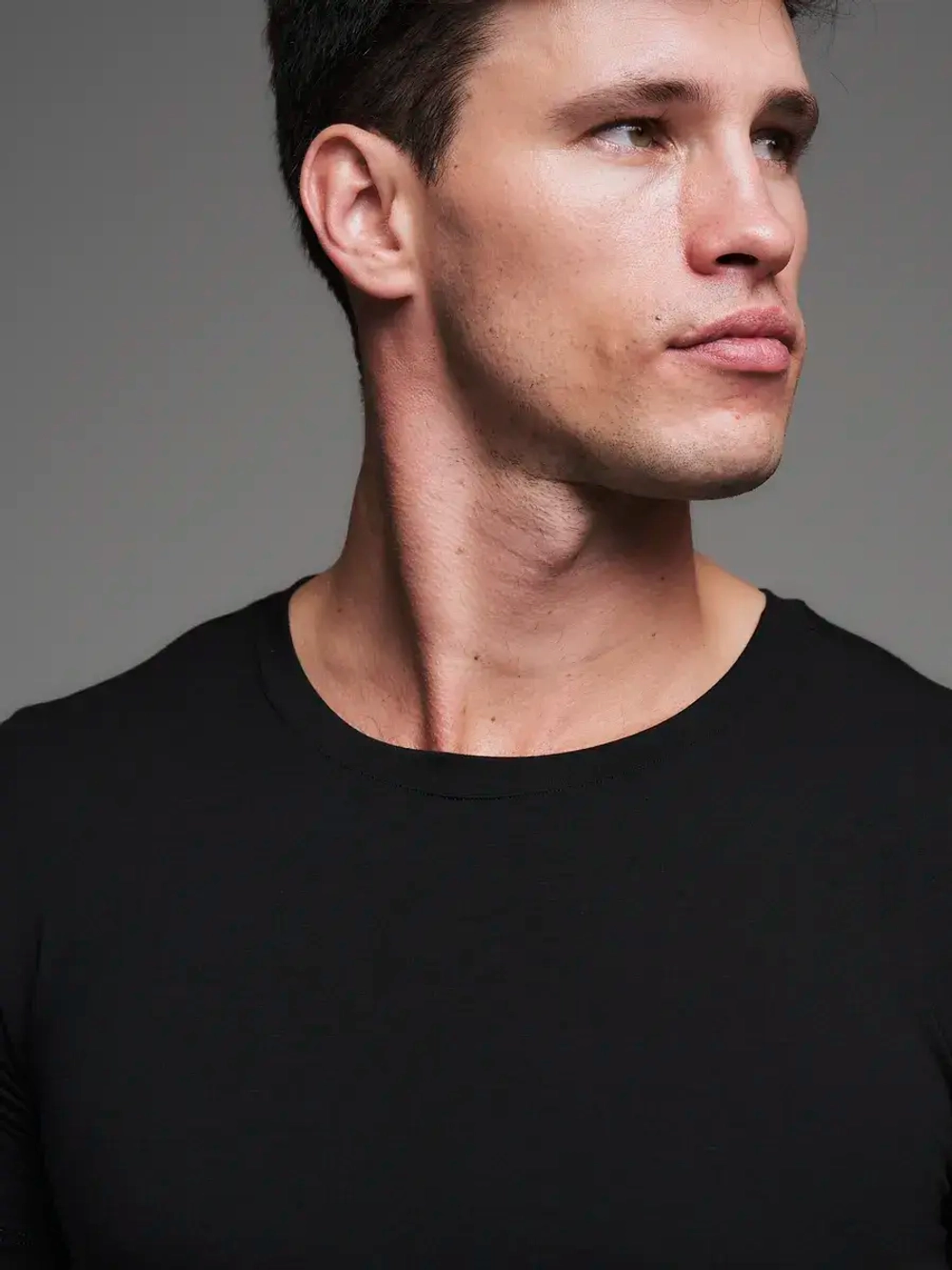 Футболка спортивная однотонная