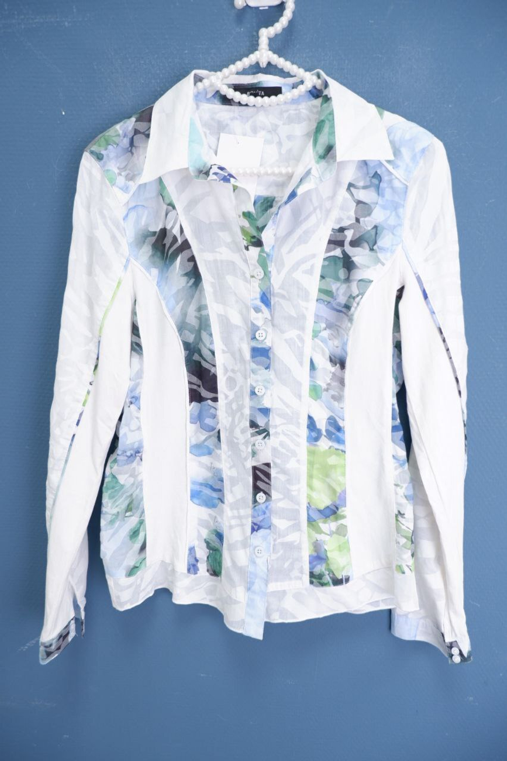 Блузка Bonita красивая 42 размер