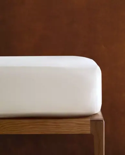 ZARA HOME ДЕТСКАЯ ОДНОТОННАЯ ПРОСТЫНЯ, ЖЕЛТОВАТО-БЕЛЫЙ