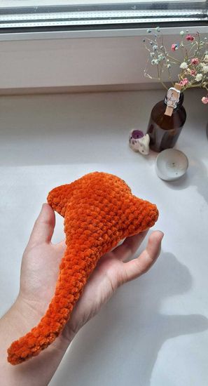 Вязаная игрушка ручной работы "Скат"