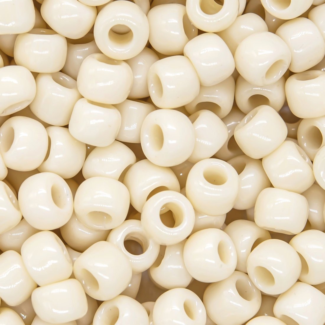 Японский бисер TOHO Round 6/0 (№51), непрозрачный глянцевый