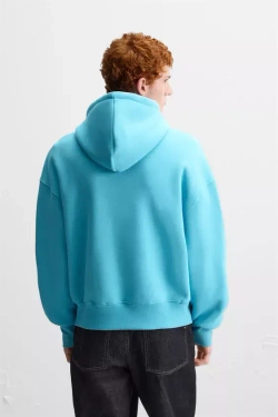 ZARA X HARRY LAMBERT ТОЛСТОВКА С КАПЮШОНОМ, СИНИЙ