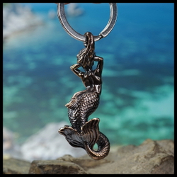 Брелок для ключей "Русалка в бикини" , бронза