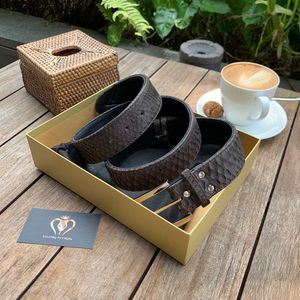 Ремни из питона