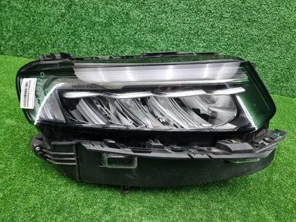 Фара правая Geely Tugella (2019-2024) LED