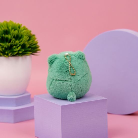 Брелок мягкий "Пингвин в костюме" зеленый 10 см