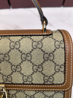 Padlock top handle bag