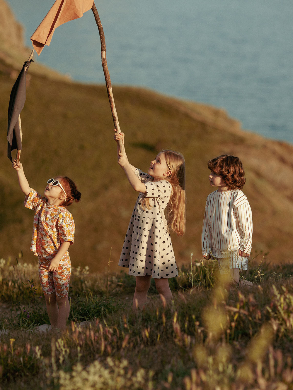 Платье с коротким рукавом Mjölk Moon Phases, уценка