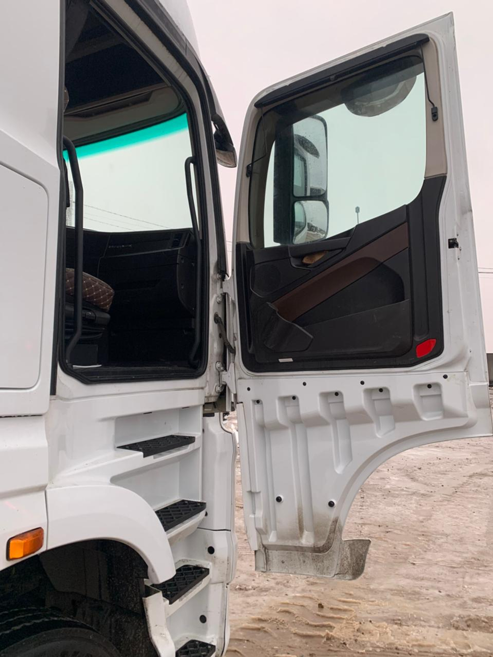 КамАЗ 54901 4x2 Седельный тягач 54901-70014-СА (Дизельный, 13,0 л, 483 л.с., АТ)