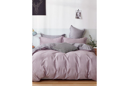 Постельное белье GoodNight Сатин Делюкс 571 с компаньоном 1,5 сп. (с нав. 50х70)