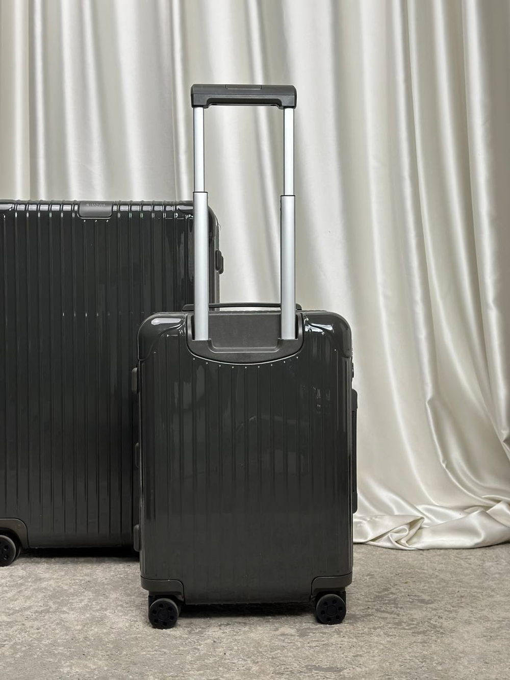 Чемодан Rimowa S