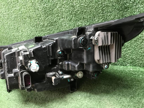 Фара правая Geely Coolray (2023-н.в.) LED