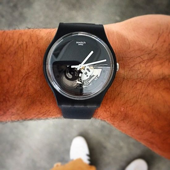 Наручные часы Swatch SUOB116