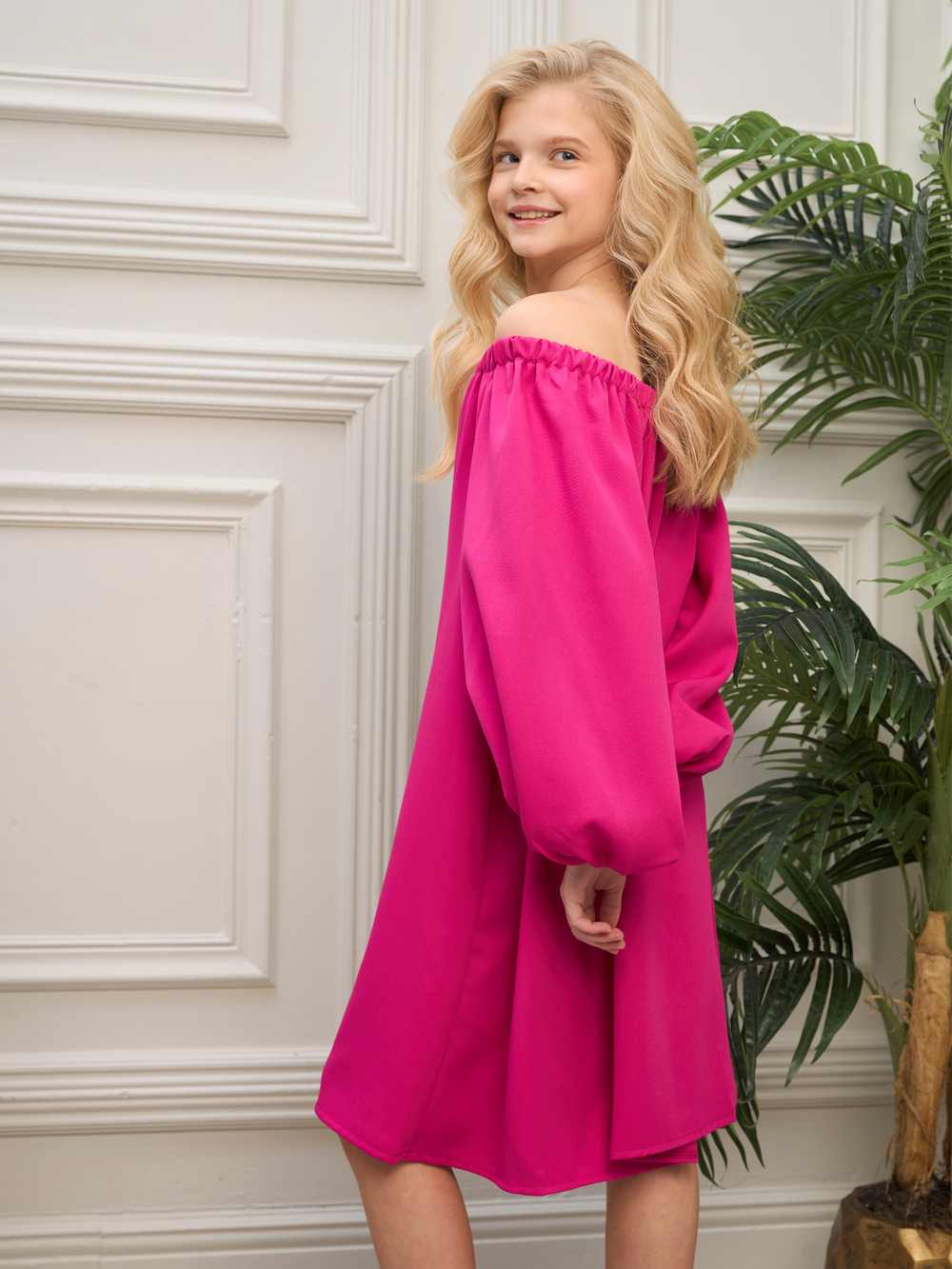 Платье нарядное для девочки фуксия