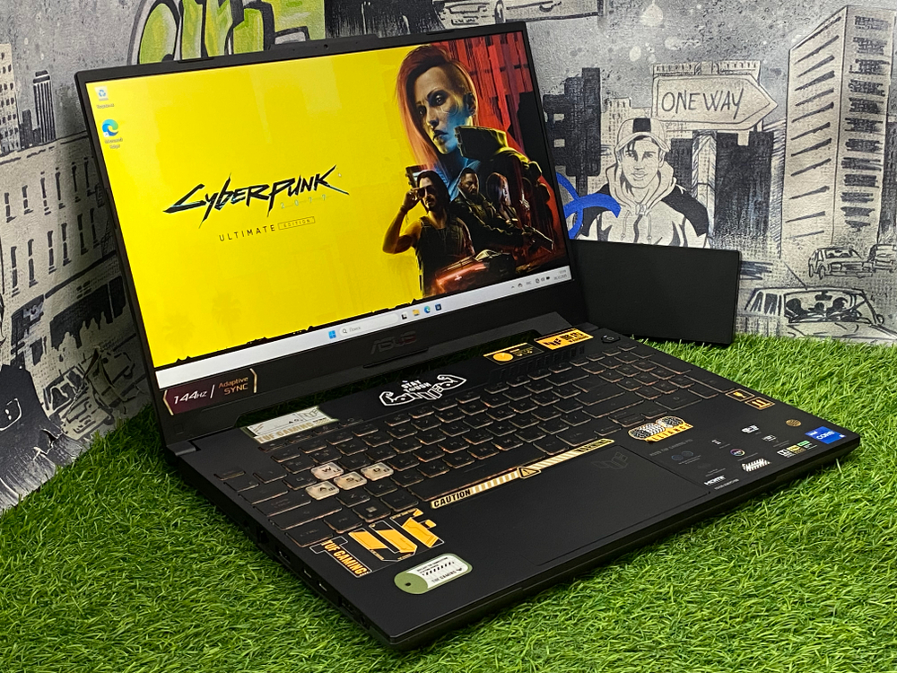 Asus Tuf i5-12500/ 3050/ 16/512