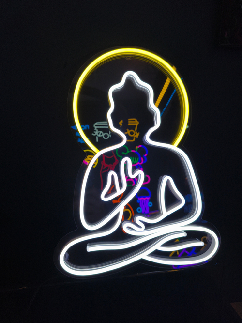 Неоновая вывеска Будда