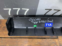 Накладка двери задней правой Chery Tiggo 8 Pro 21-нв Б/У Оригинал 16V0TP810