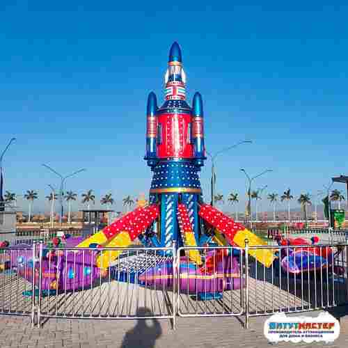 Детская карусель с подъёмом «Звездолётики» 8 кабинок, 16 мест, 11×11×7,8 м