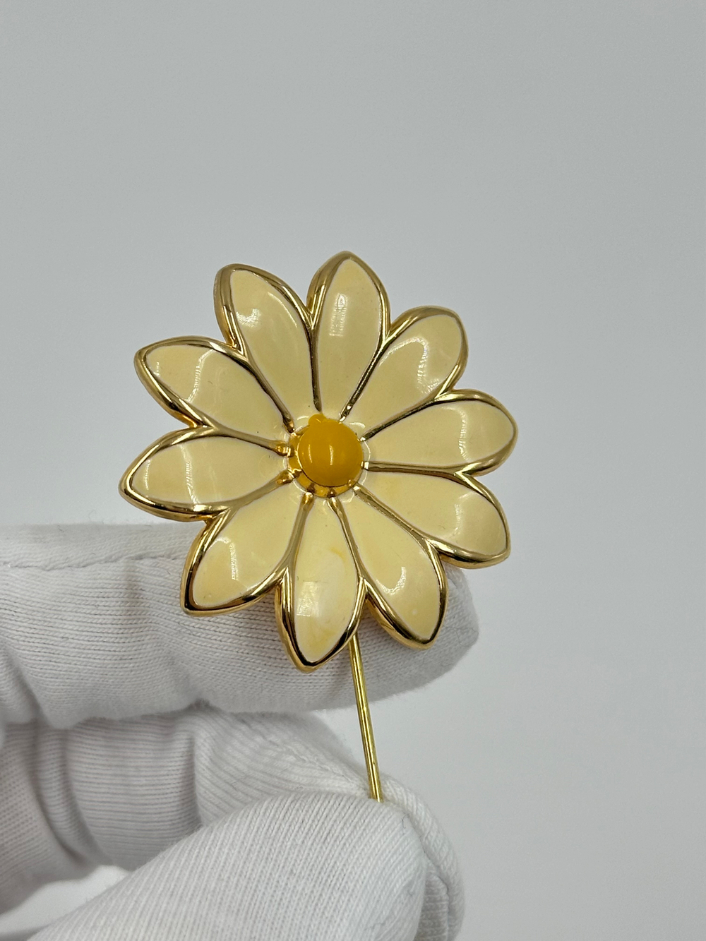 Брошь булавка Ромашка