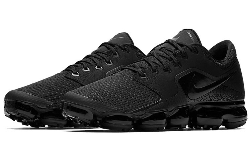 Nike Vapormax Cs Triple Black Hyper Sneakers