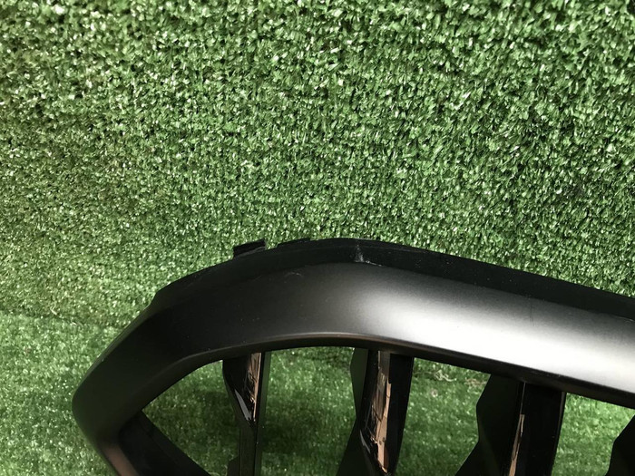 Решетка радиатора BMW X6 G06 (2023-н.в.)