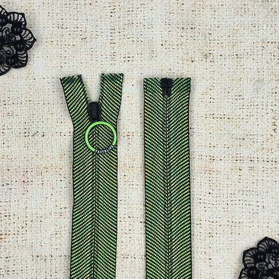 Молния спираль скрытая, Т5, L 77 см, чёрный с салатовым