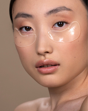 Уход вокруг глаз