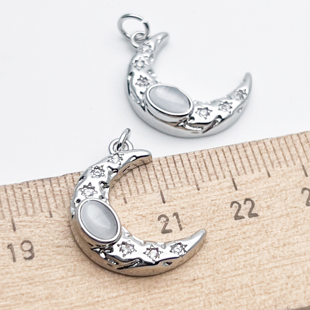 Подвеска Месяц, цвет серебро (родий), фианиты, стекло, размер 20*15 мм, цена за 1 шт