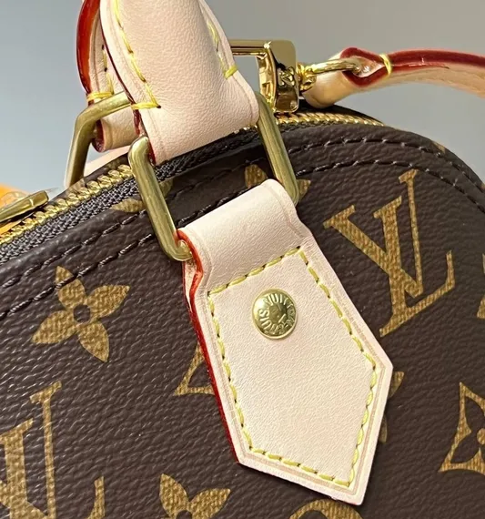 Сумка Louis Vuitton Alma коричневый