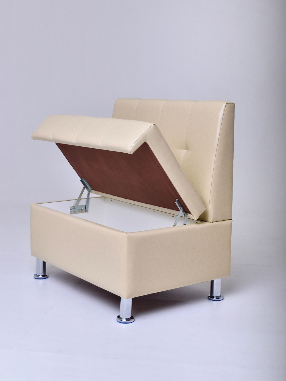 Стильный компактный диван Фабрики ОНИКС из практичного и износостойкого материала с оригинальным дизайном, вместительным ящиком для хранения, мягким наполнителем для дома, дачи и офиса