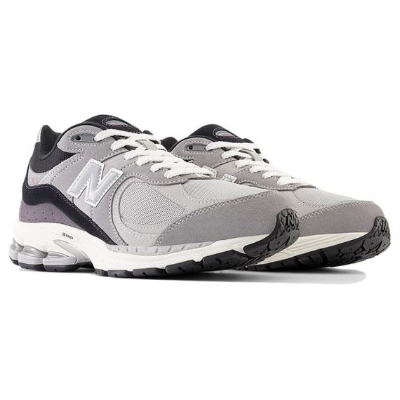 New Balance NB 2002R Беговые кроссовки Низкие Бело-серые Мужские