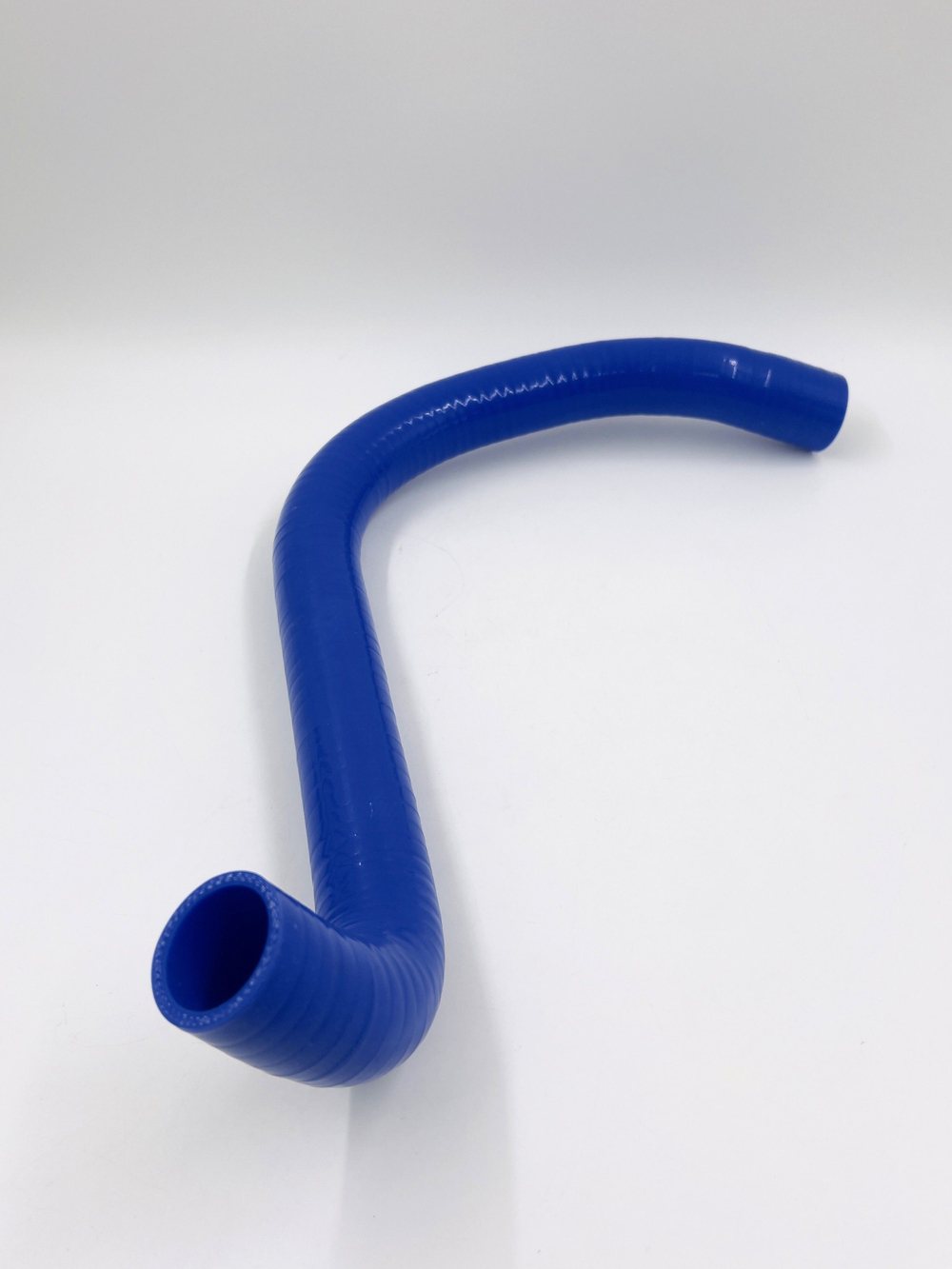 Патрубки радиатора Лада Веста ДВС 1.8л Р4М 16-кл силикон синий 2 шт