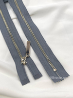 Молния серая золото